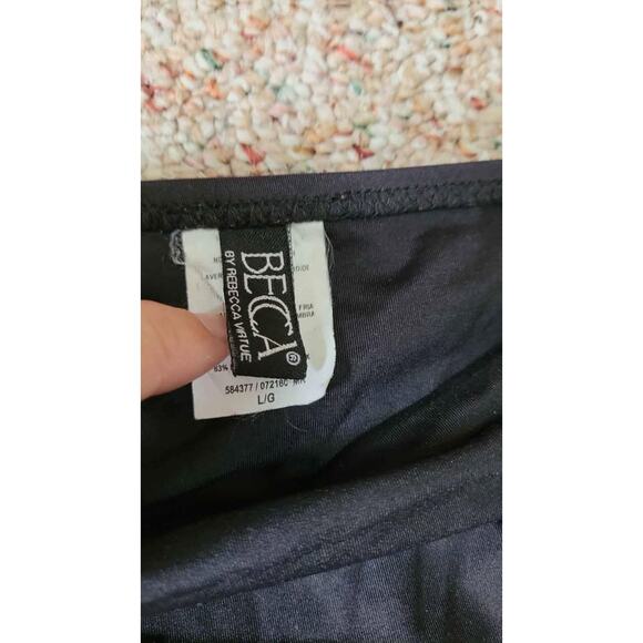 BECCA Swimsuit by Rebecca Virtue SIZE M/L - Picture 7 of 8